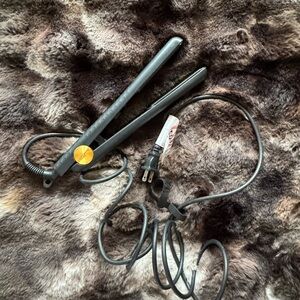 Black Hair Straightener with Gold Accent